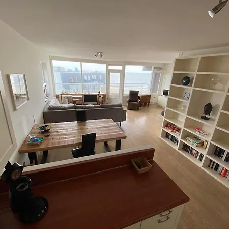 Sterflat 173 * Egmond aan Zee